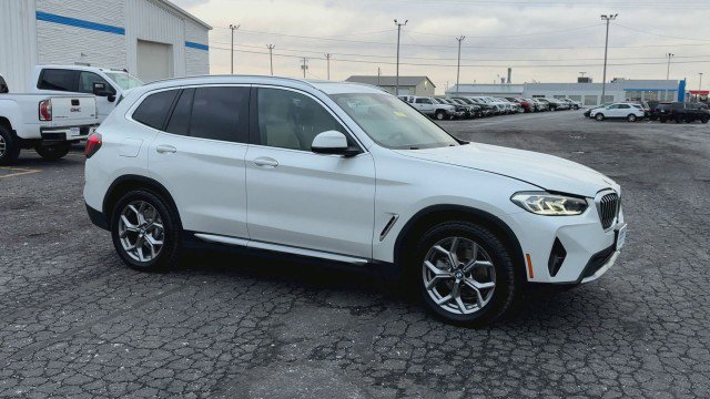 Used 2023 BMW X3 xDrive30i w/ Convenience Package image 2