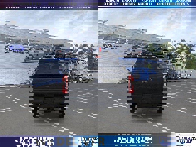 New 2026 Ford F250 4x4 Crew Cab Super Duty image 5
