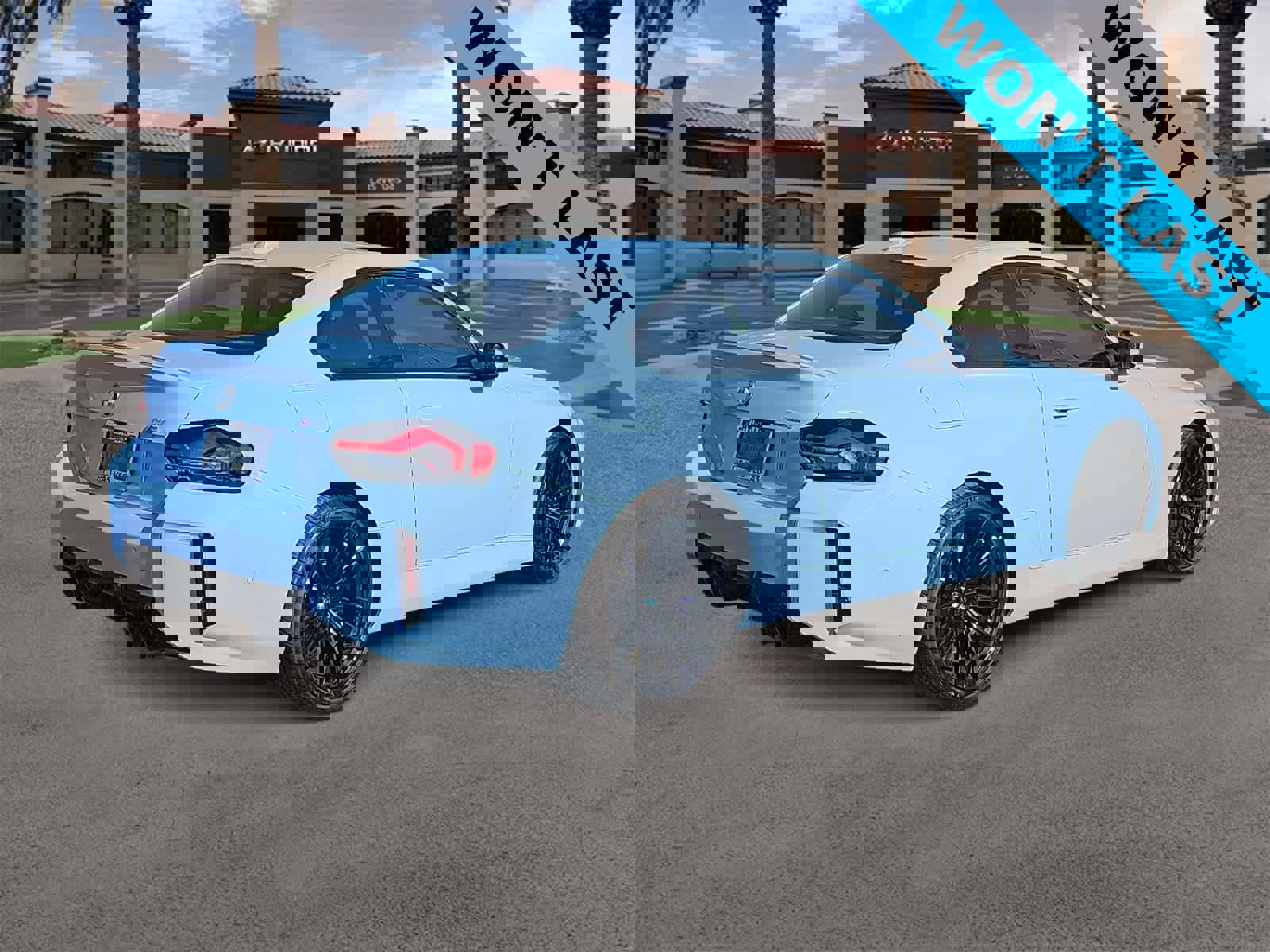 Used 2024 BMW M2 w/ Lighting Package image 8