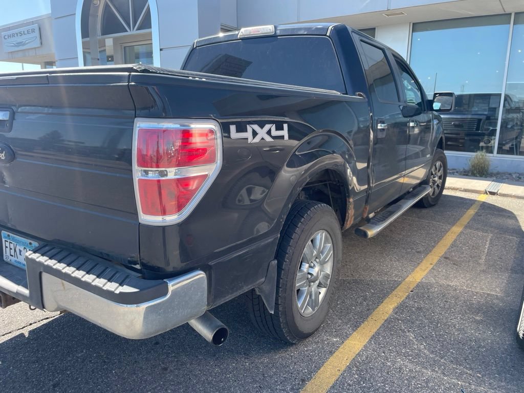 Used 2011 Ford F150 XLT w/ XLT Chrome Pkg AWD/4WD image 3