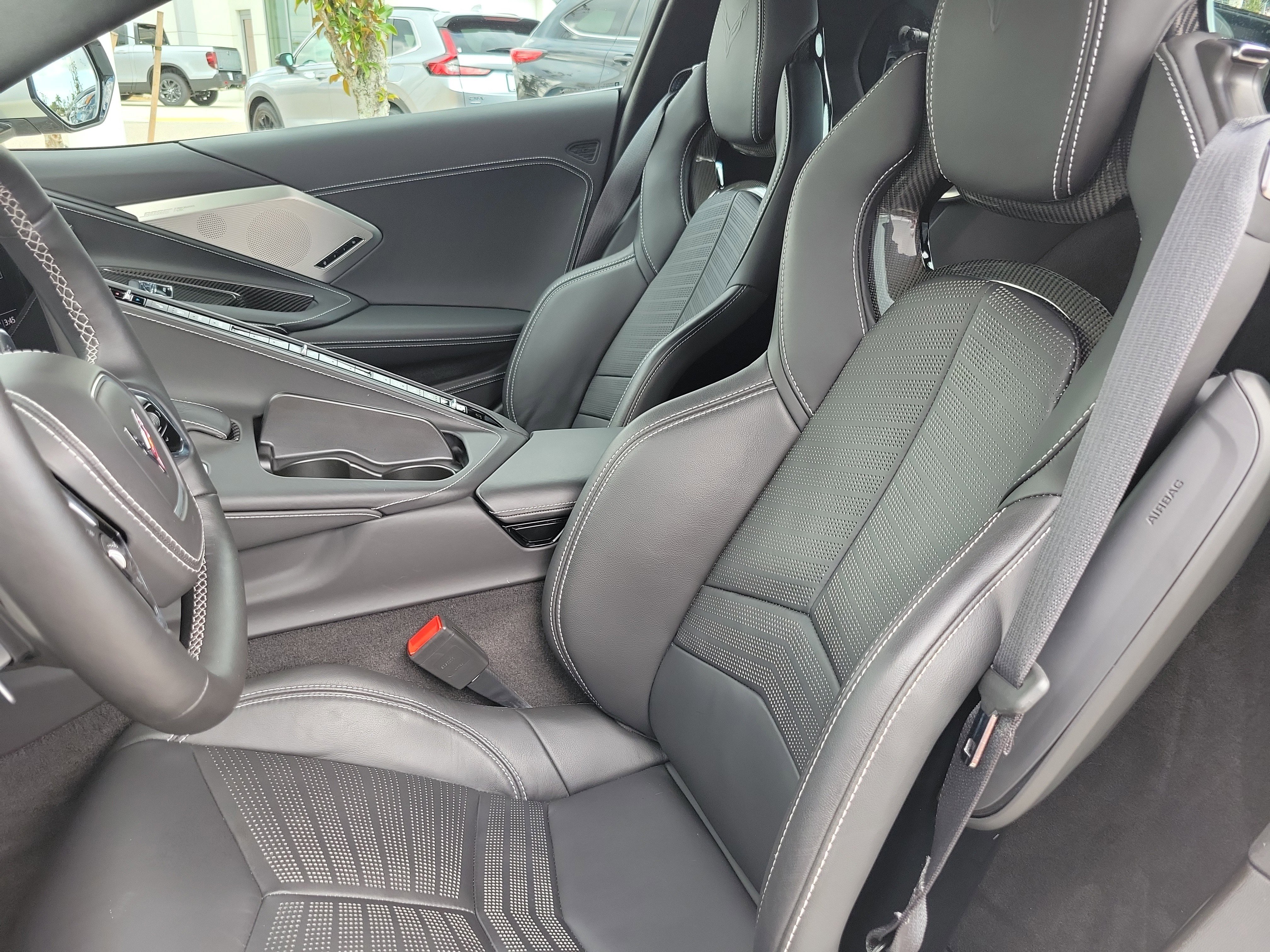 Used 2022 Chevrolet Corvette Stingray Premium Cpe w/ Engine Appearance Package image 13