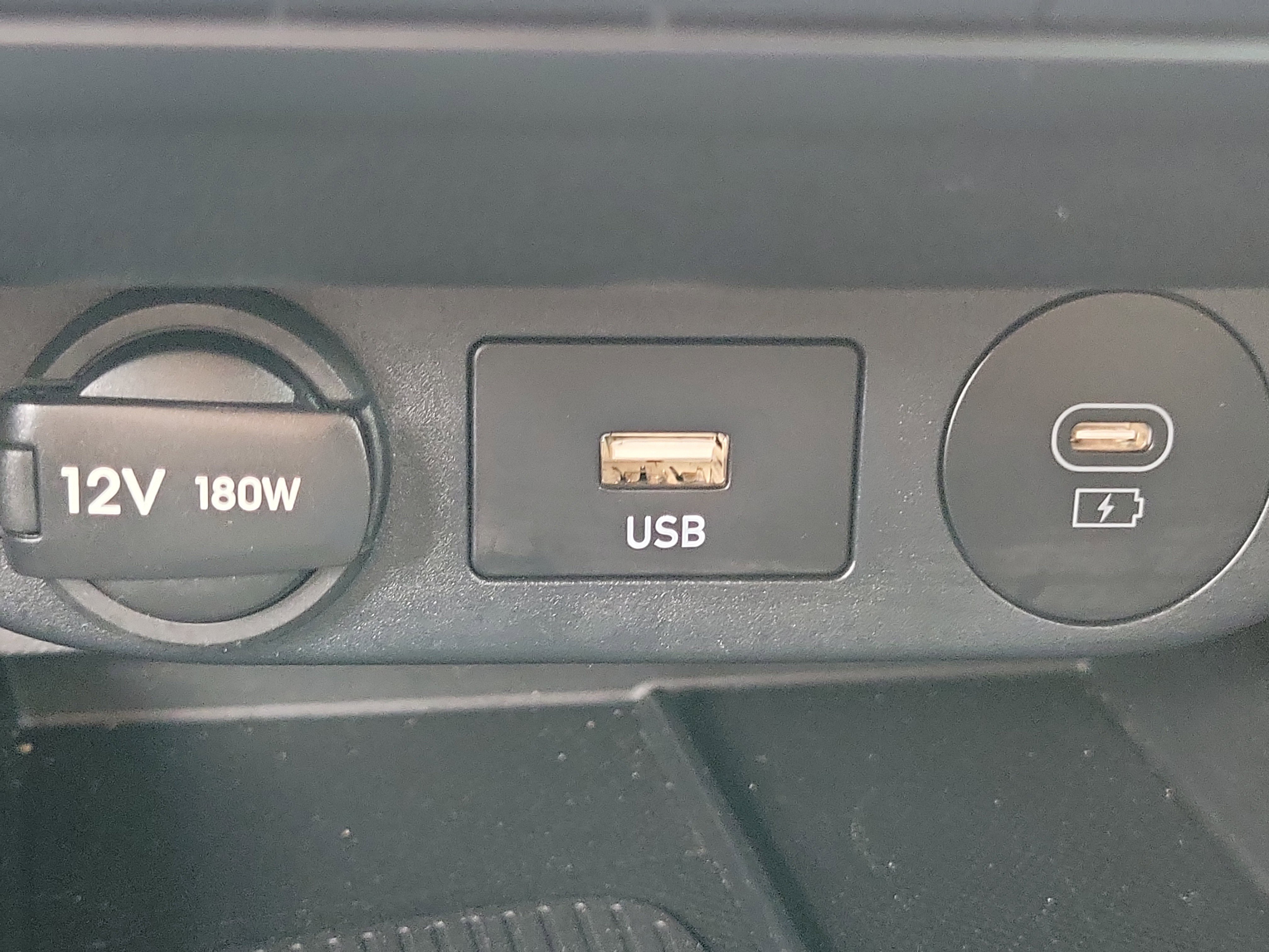 Certified 2025 Hyundai Elantra Sport FWD image 15