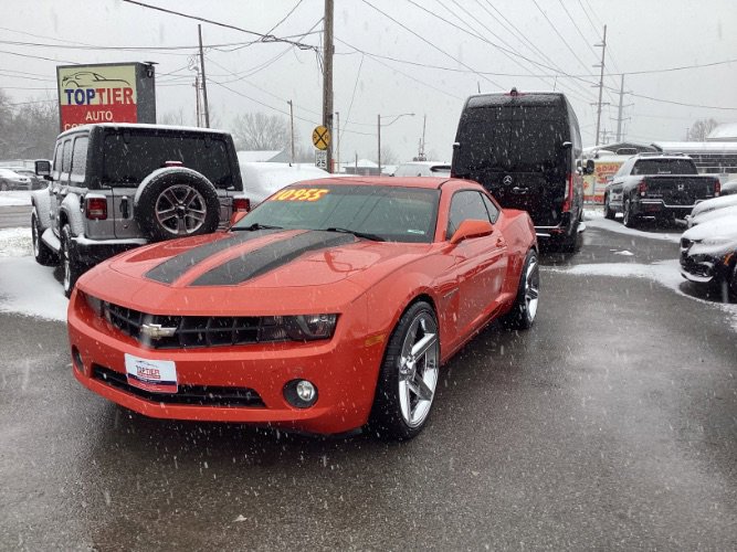Used 2013 Chevrolet Camaro LT image 3