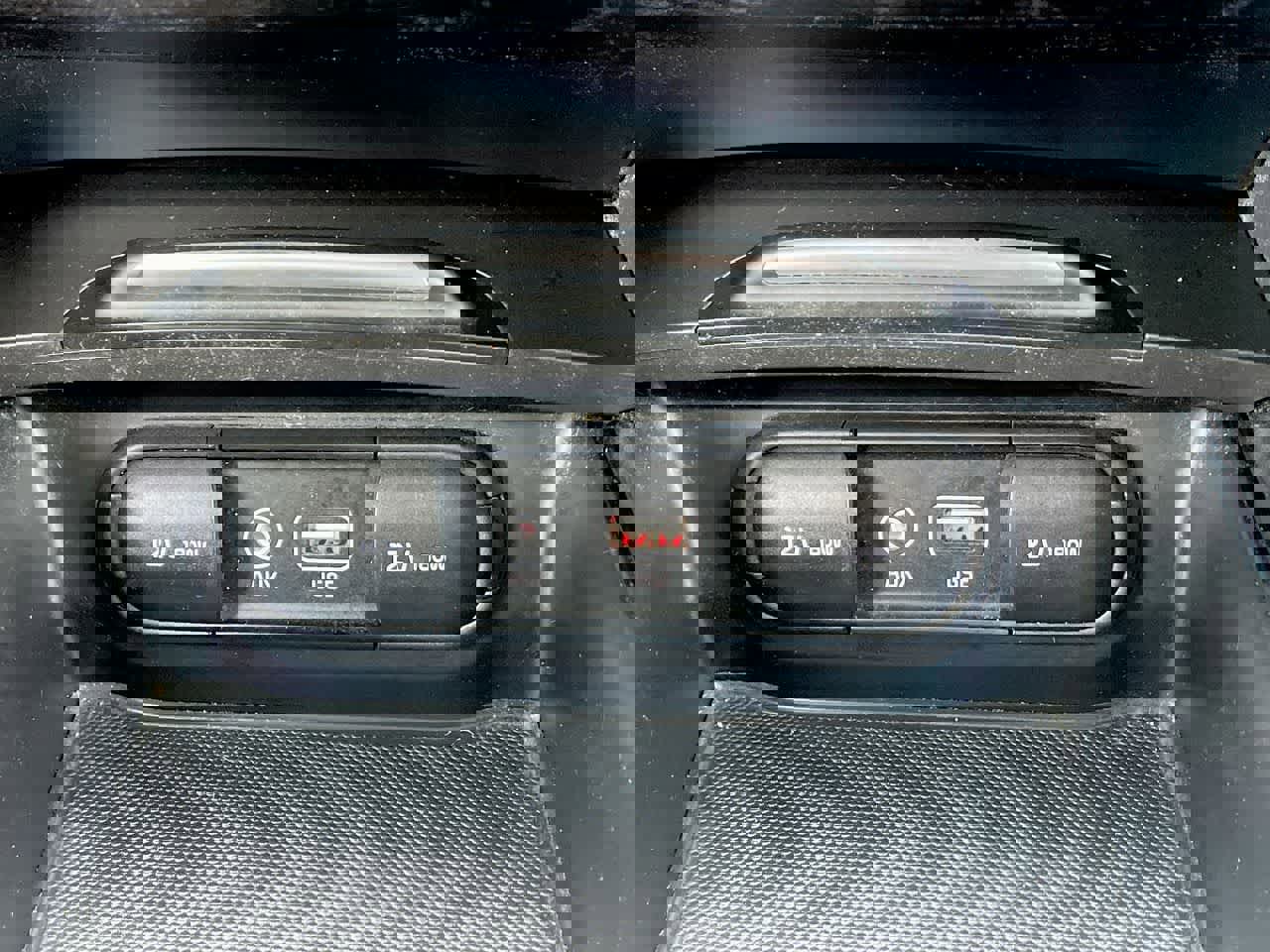 Used 2018 Kia Optima LX w/ 17" Alloy Wheels Package image 22