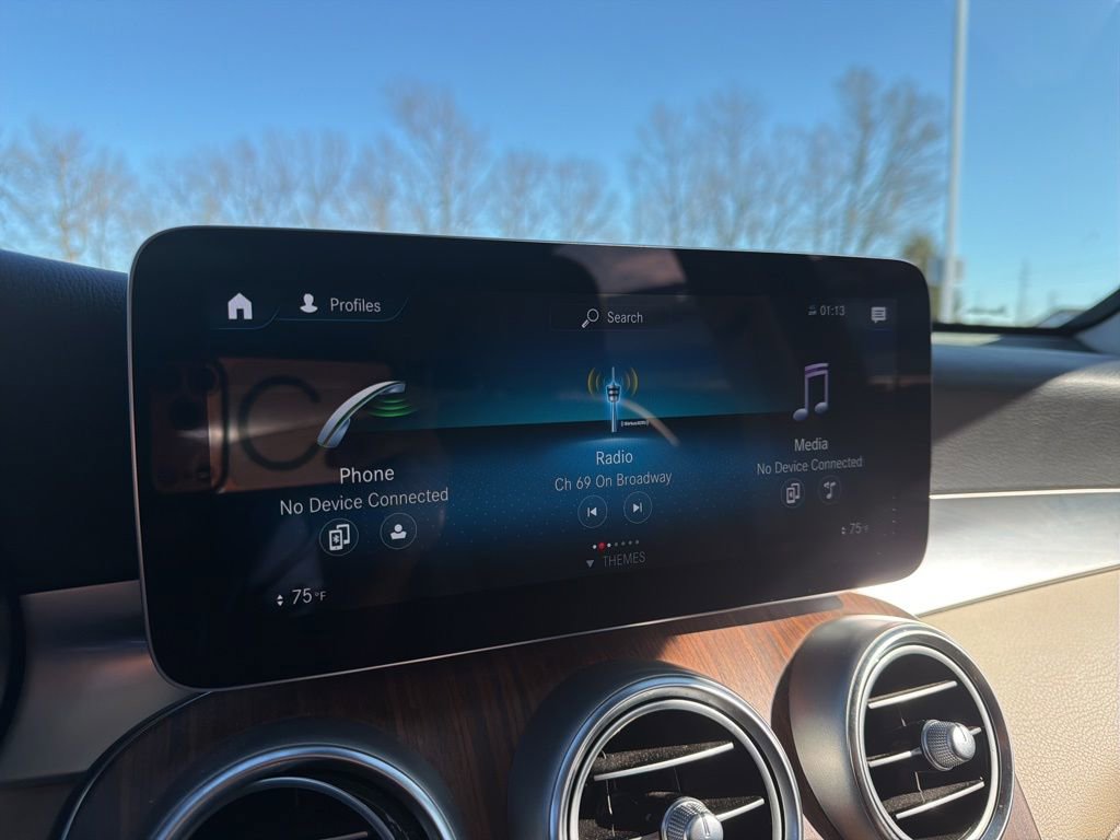 Used 2022 Mercedes-Benz GLC 300 4MATIC image 32