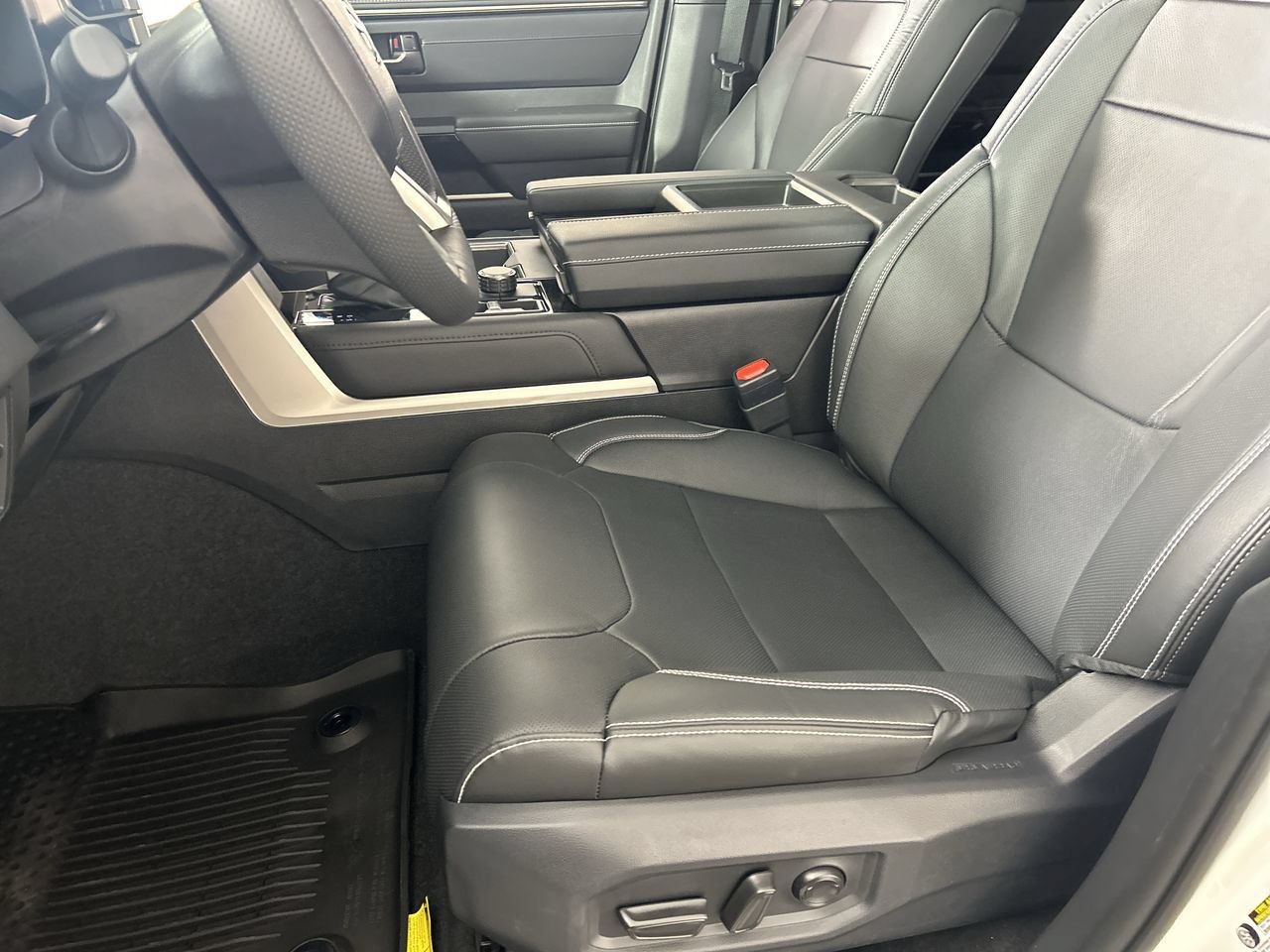 New 2026 Toyota Tundra Limited AWD/4WD image 20