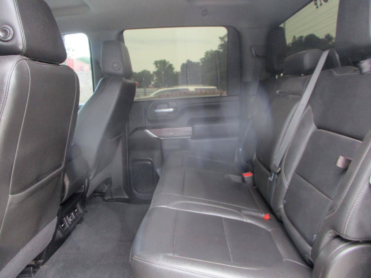Used 2021 Chevrolet Silverado 2500 LTZ AWD/4WD image 14