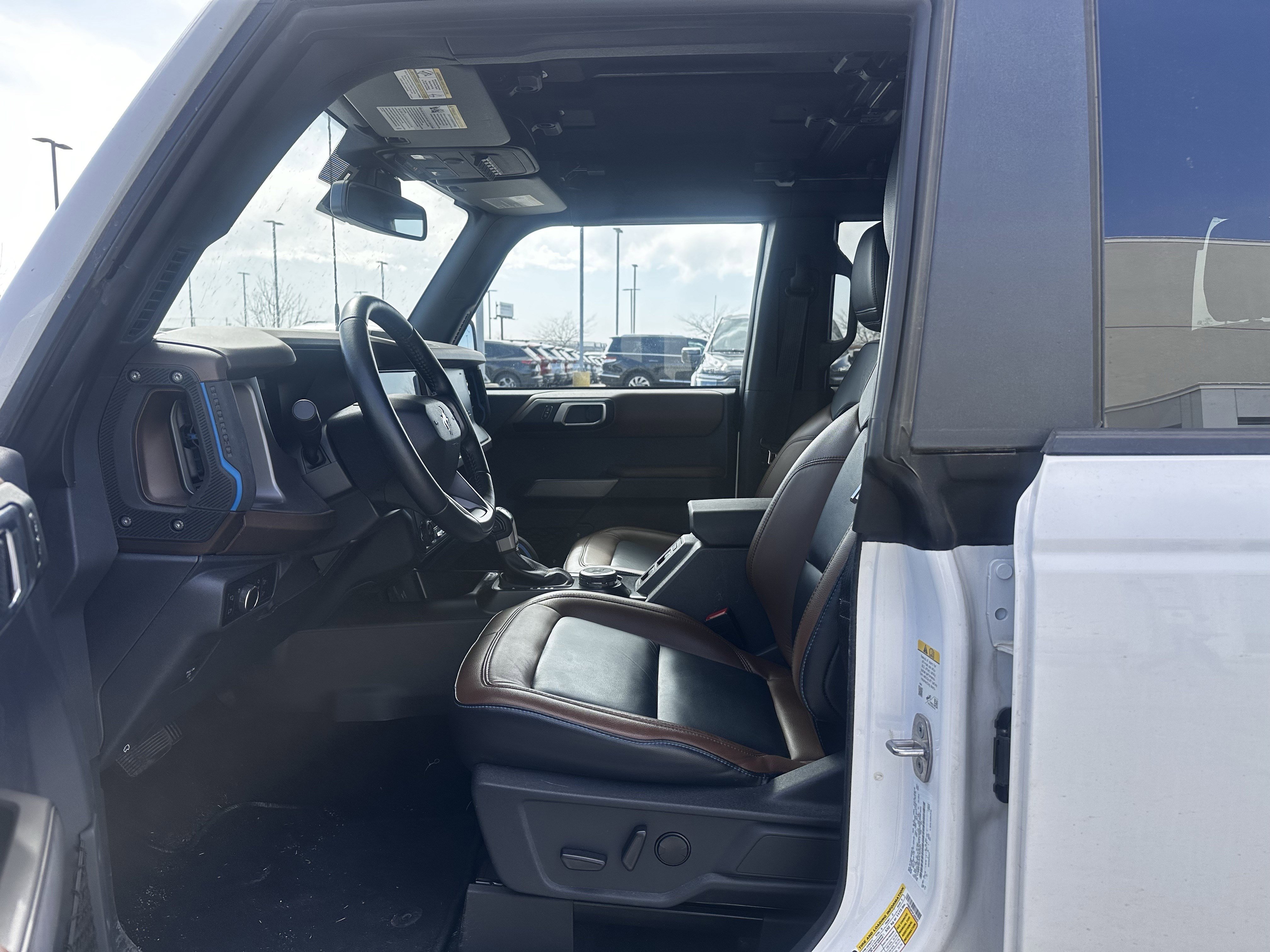 Used 2023 Ford Bronco Outer Banks AWD/4WD image 7