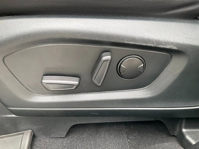 Used 2021 Ford Explorer Limited w/ Hybrid Equipment Group 310A image 6