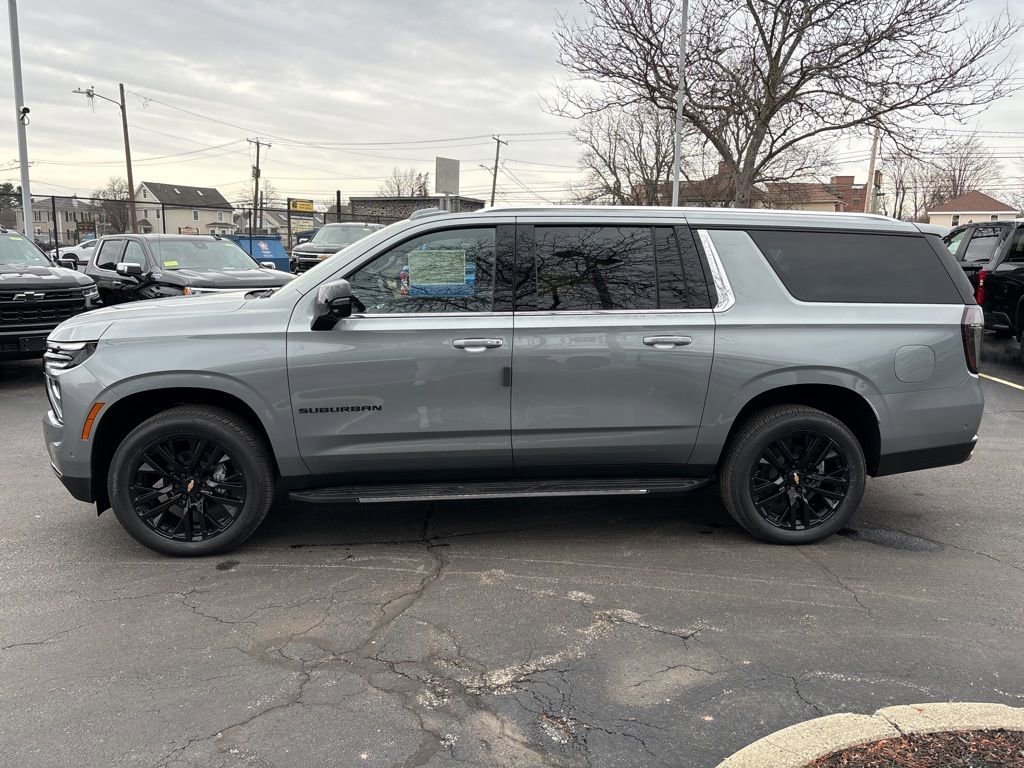 New 2026 Chevrolet Suburban Premier image 5