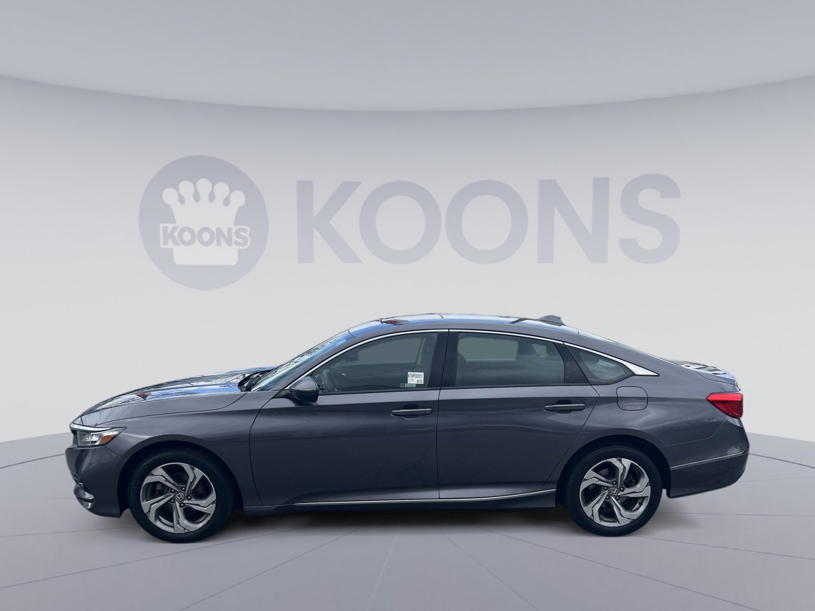 Used 2020 Honda Accord EX image 2