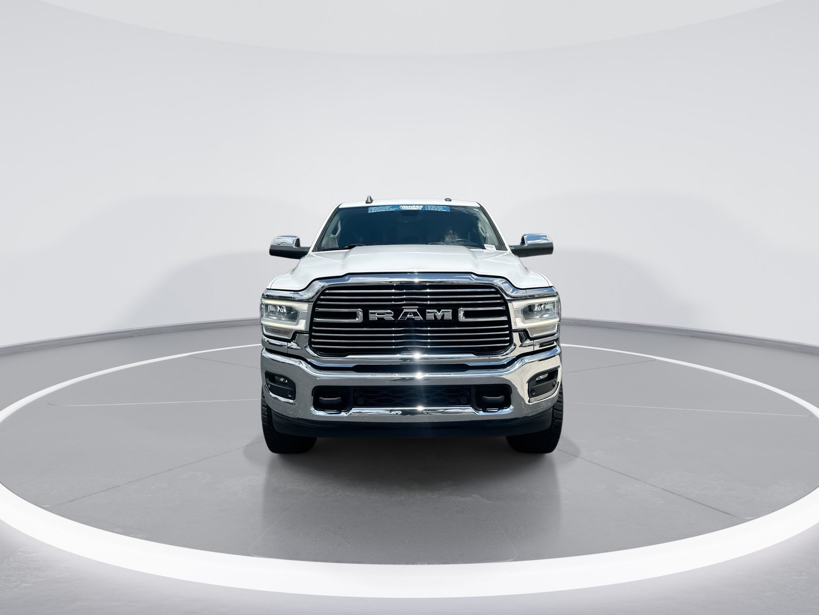 Used 2022 RAM 2500 Laramie AWD/4WD image 3
