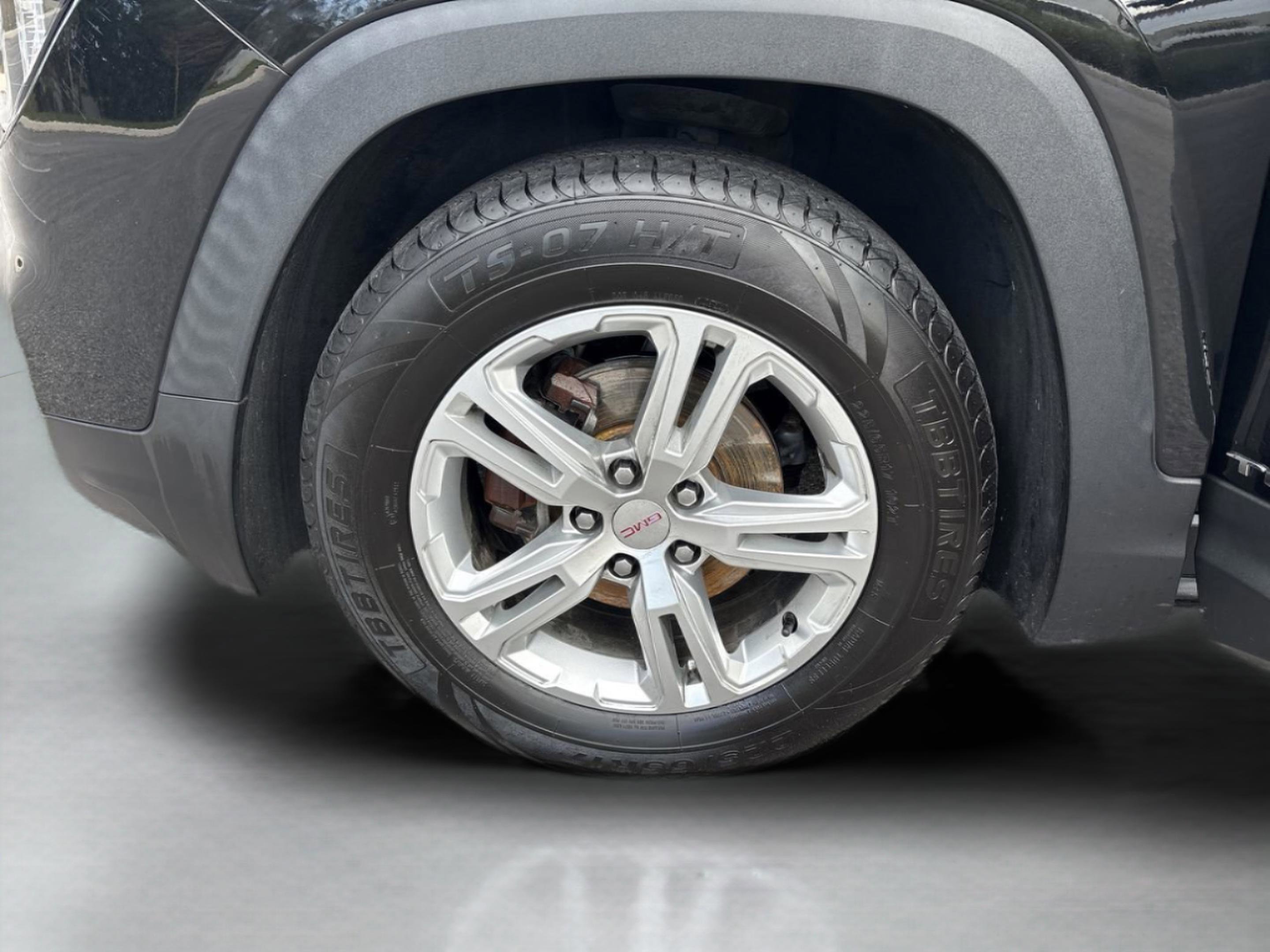 Used 2022 GMC Terrain SLE w/ Driver Convenience Package image 25