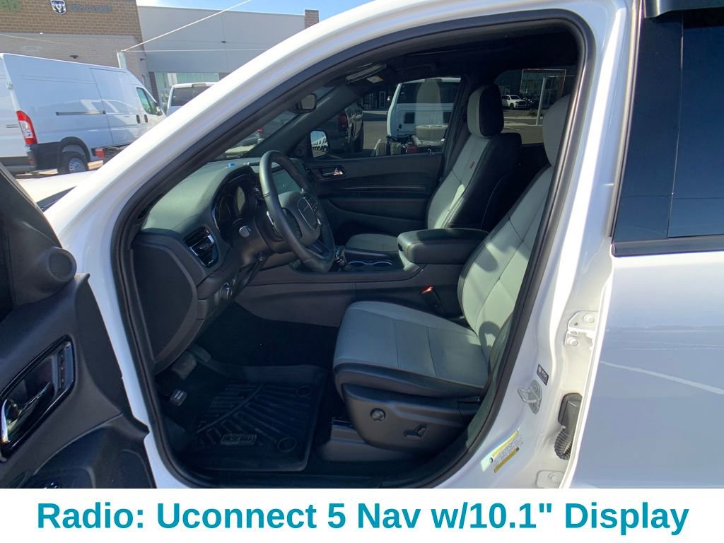 Used 2024 Dodge Durango GT image 11