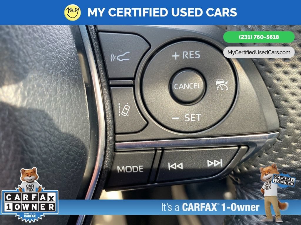 Used 2022 Toyota Avalon Limited FWD image 28
