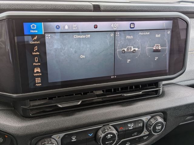 Certified 2025 Jeep Gladiator Sport image 18