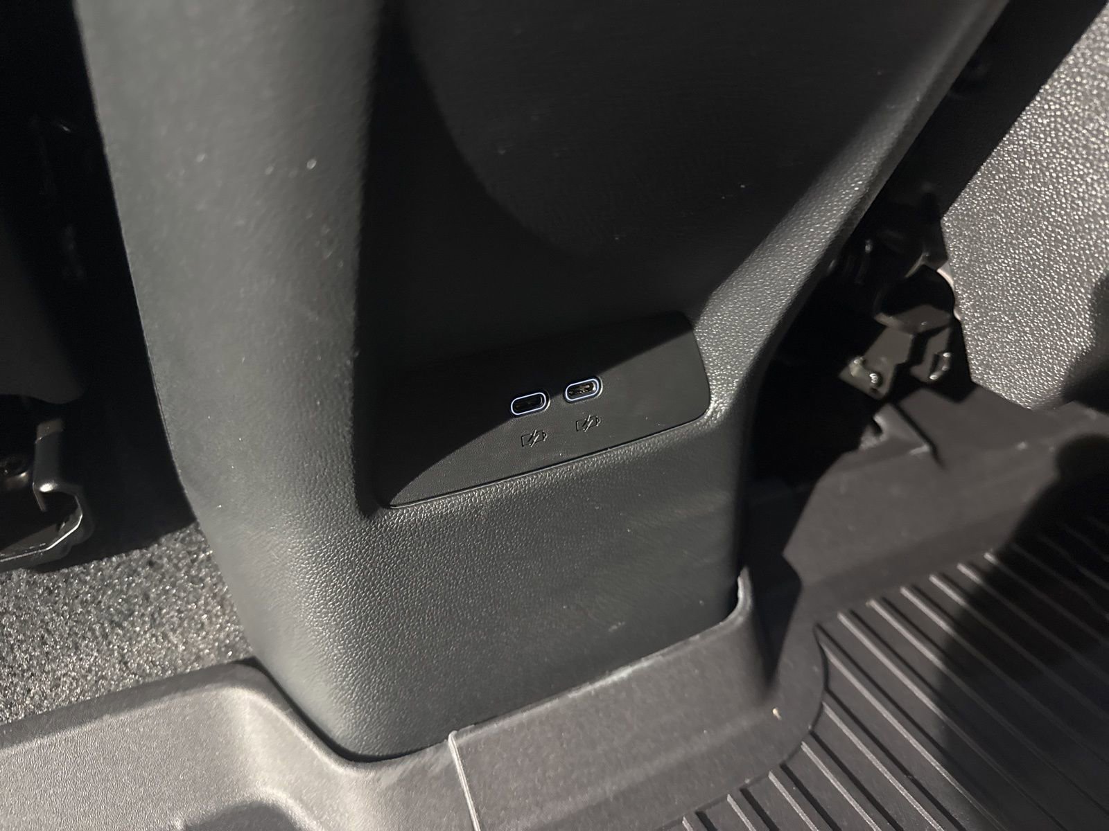 New 2026 Chevrolet Equinox ACTIV w/ Convenience Package III image 14