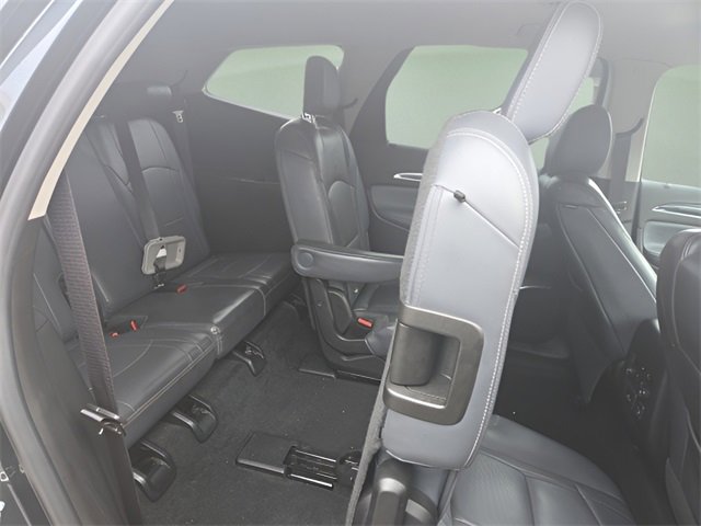 Used 2018 Buick Enclave Essence image 30