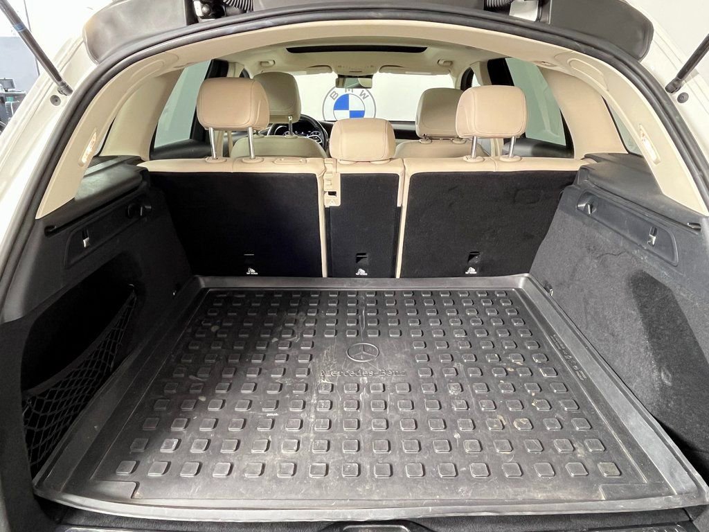 Used 2022 Mercedes-Benz GLC 300 GLC 300 image 19