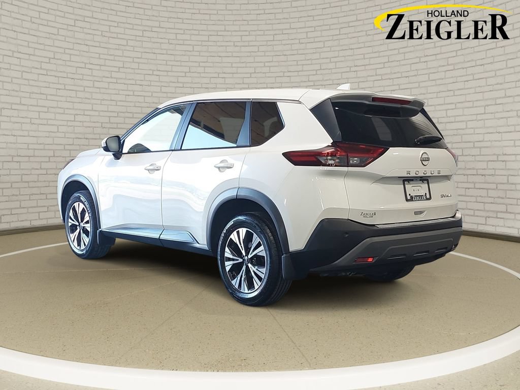 Certified 2023 Nissan Rogue SV AWD/4WD image 7