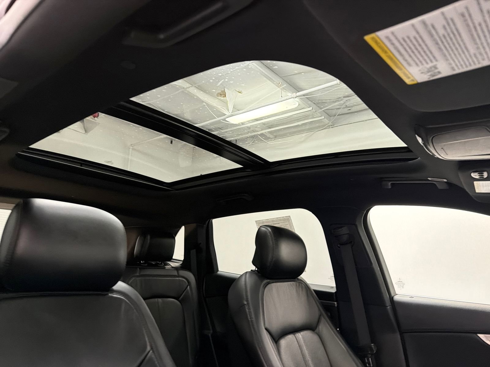 Used 2019 Lincoln Nautilus Reserve FWD image 13