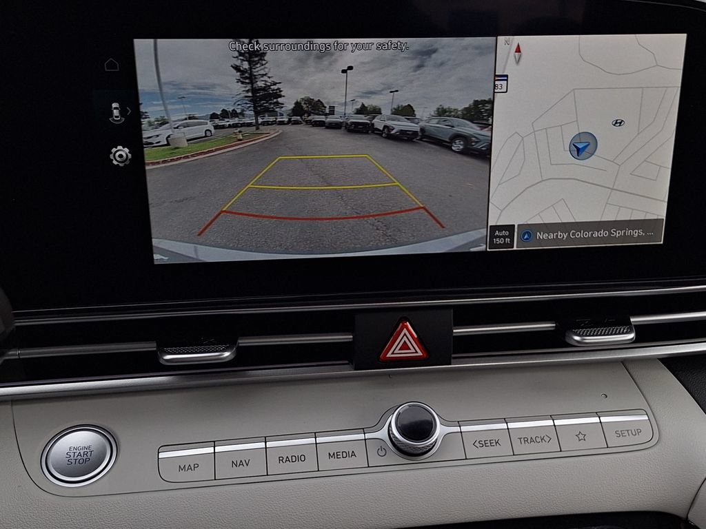 New 2026 Hyundai Elantra Limited FWD image 20