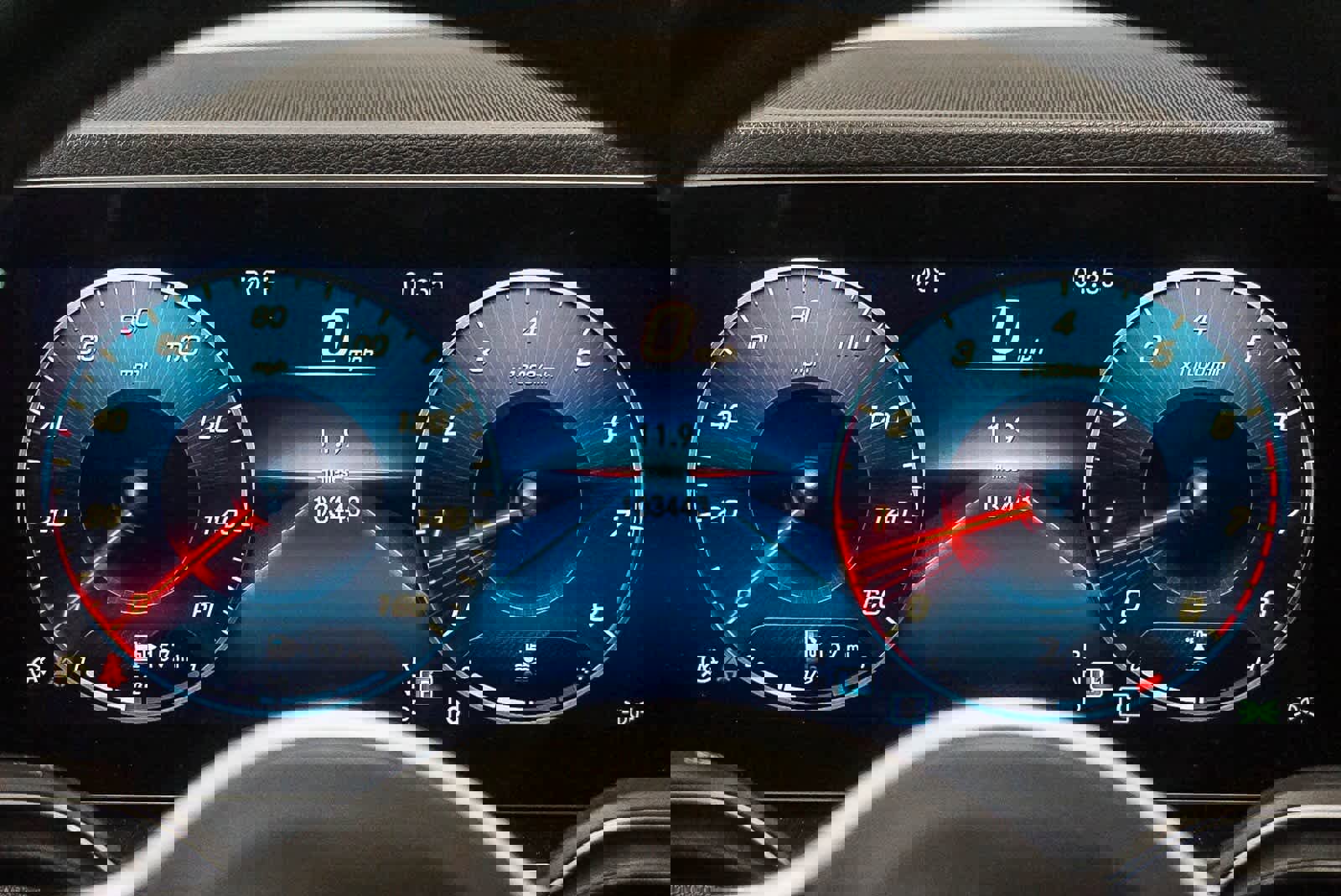 Used 2020 Mercedes-Benz GLE 350 4MATIC image 26