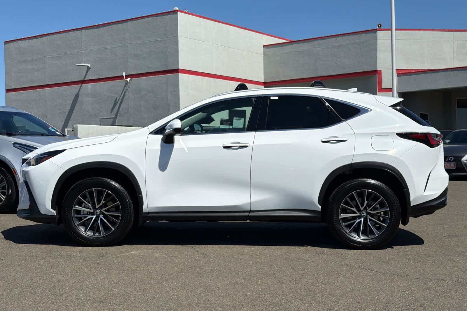Certified 2026 Lexus NX 350 AWD w/ Accessory Package (2T) image 9