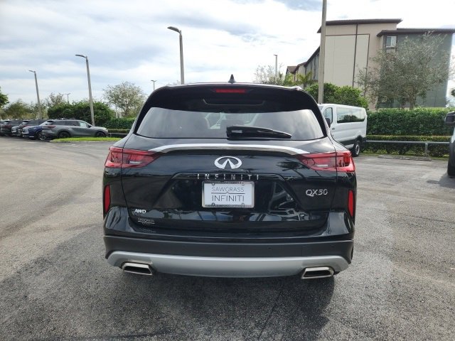 Used 2025 INFINITI QX50 Luxe image 8