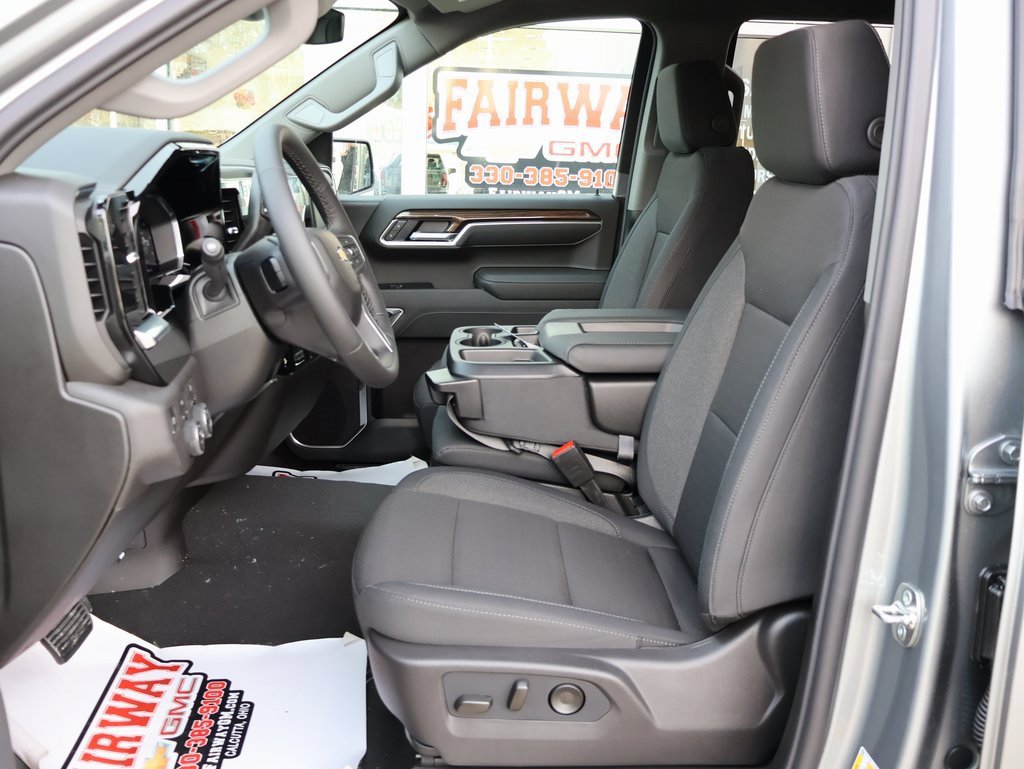 New 2026 Chevrolet Silverado 1500 LT image 13