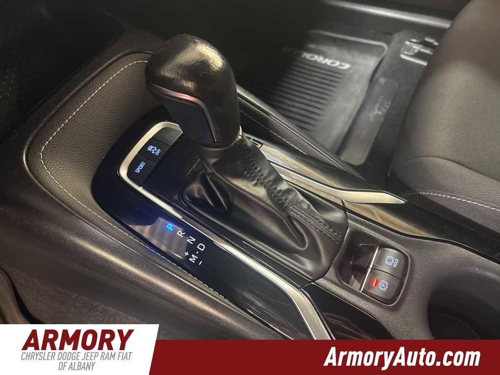 Used 2022 Toyota Corolla SE image 19