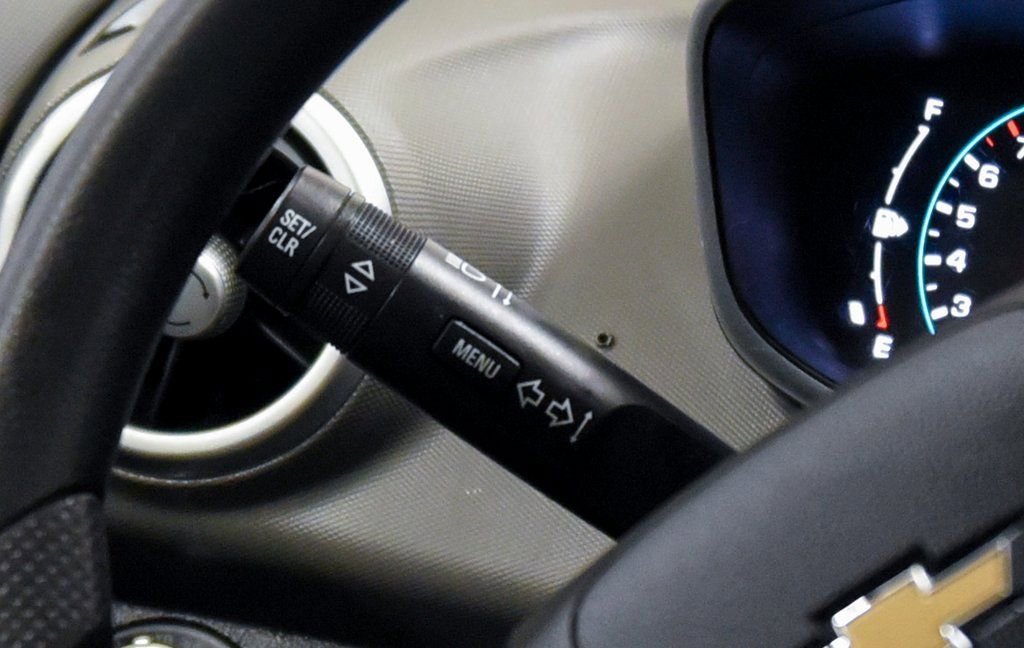 Used 2020 Chevrolet Sonic LT image 20