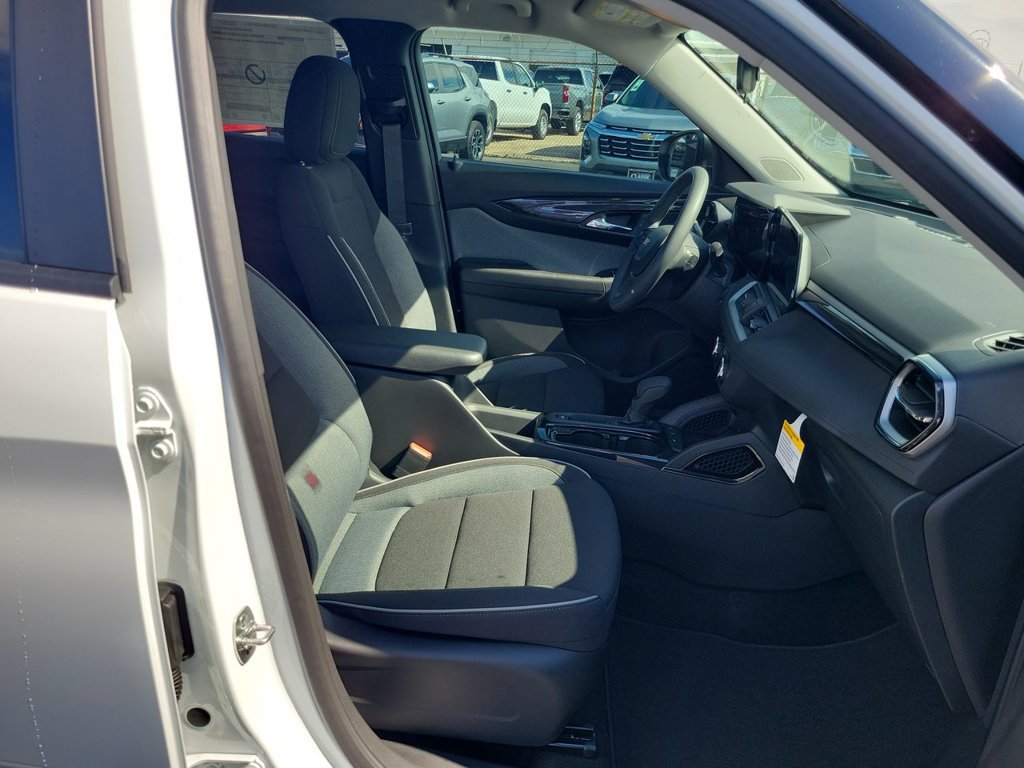 New 2026 Chevrolet TrailBlazer LS w/ LS Convenience Package FWD image 26