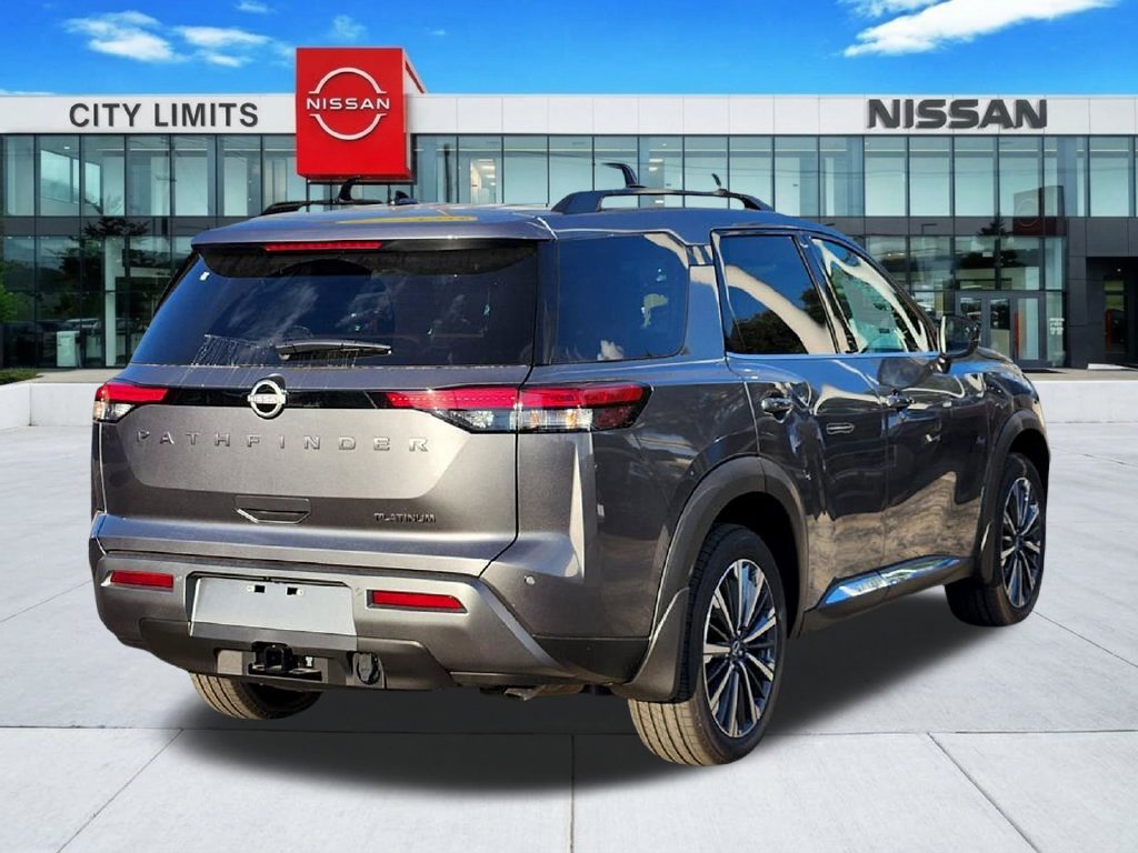 New 2026 Nissan Pathfinder Platinum w/ Cargo Package FWD image 4