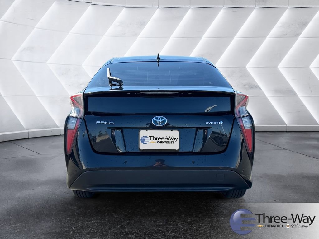 Used 2017 Toyota Prius Three image 4