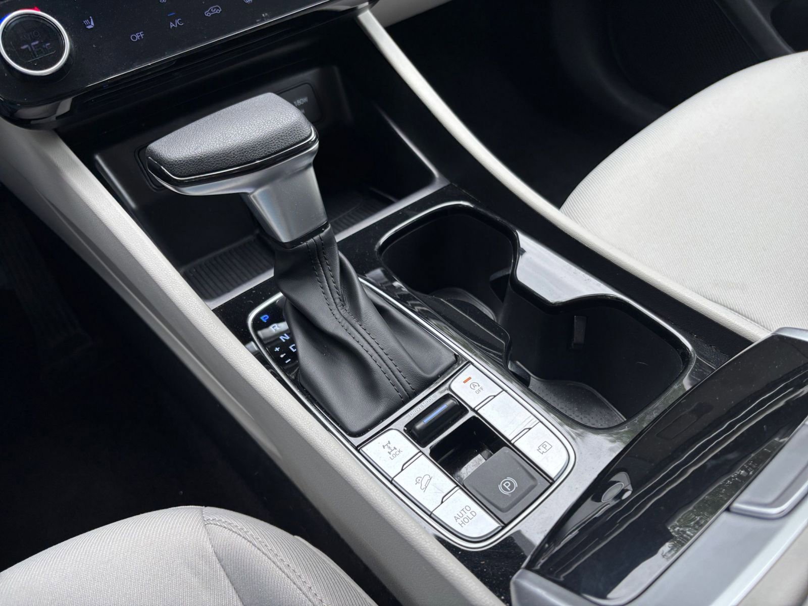 Used 2025 Hyundai Tucson SEL image 43