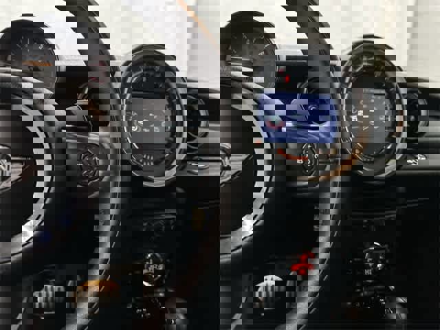 Used 2015 MINI Cooper S image 18