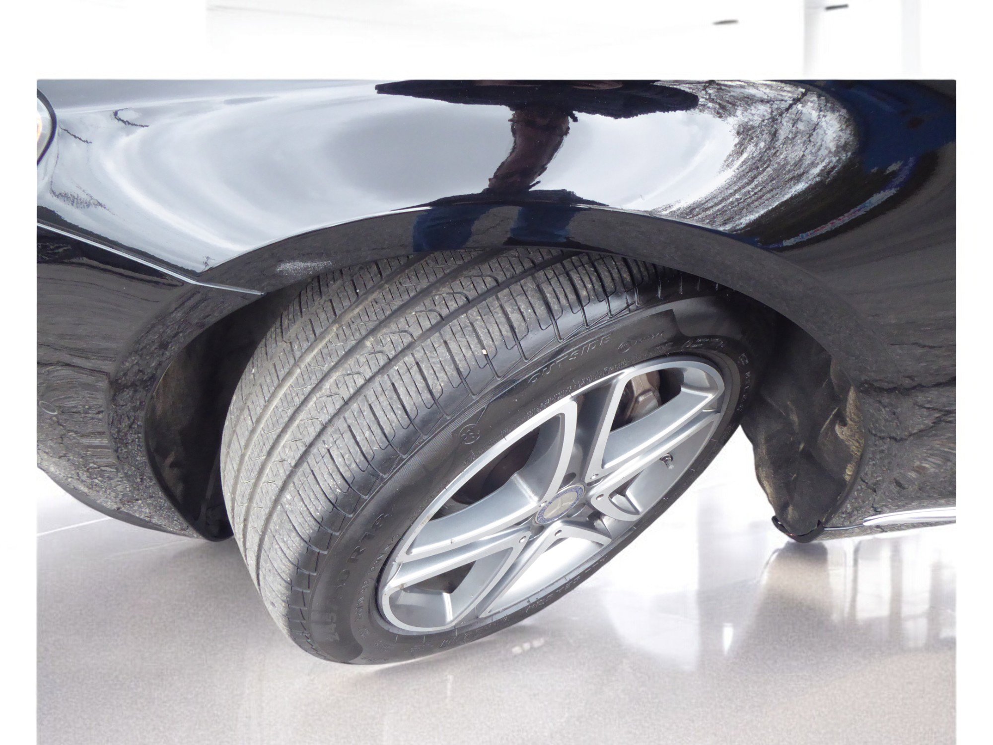 Used 2016 Mercedes-Benz S 550 4MATIC Sedan w/ Premium Package image 28