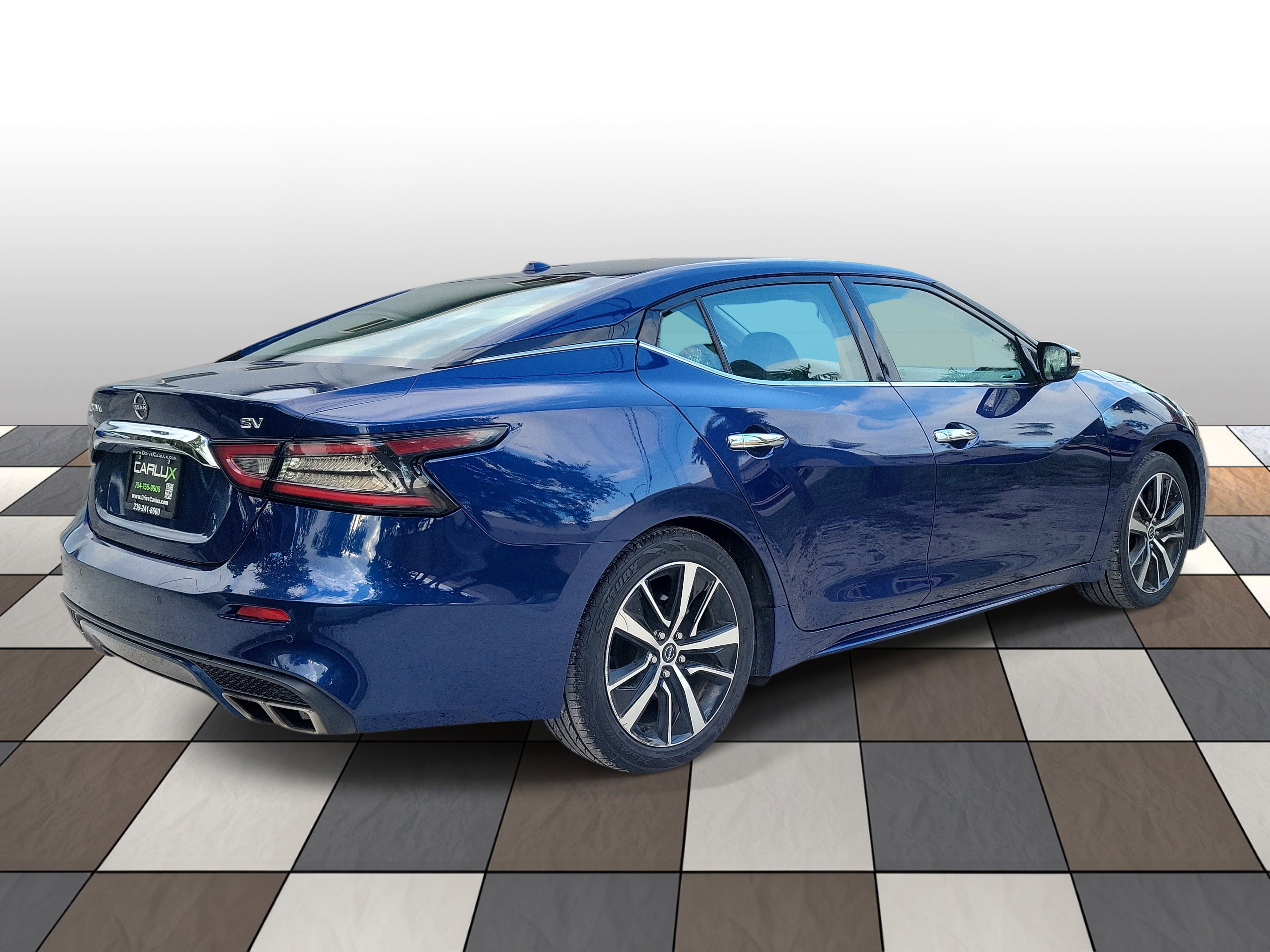 Used 2023 Nissan Maxima SV w/ Floor Mat Group FWD image 4