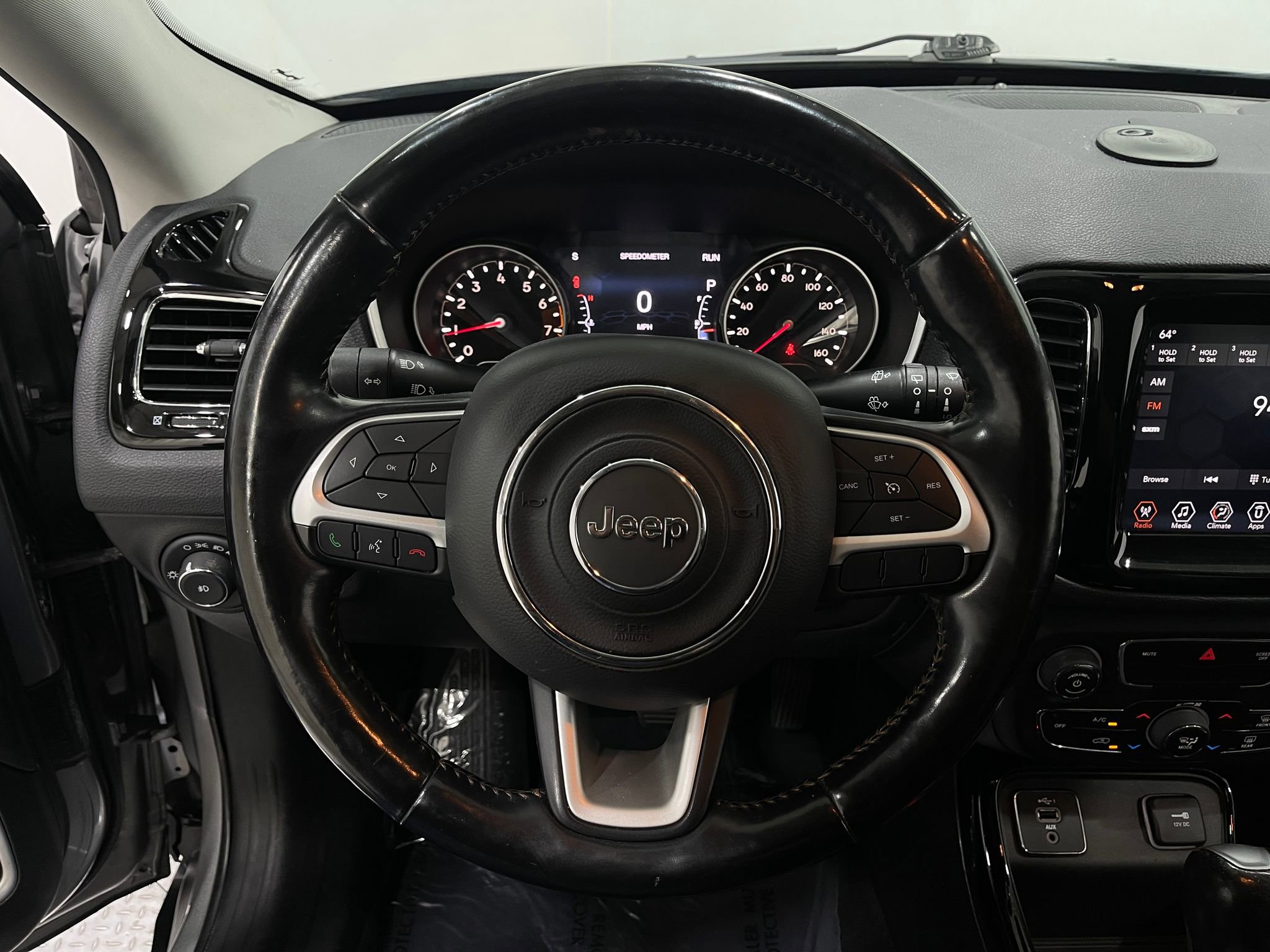 Used 2020 Jeep Compass Limited image 20