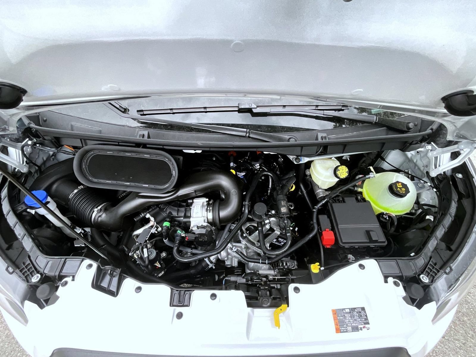 New 2027 Ford Transit 250 148 Medium Roof Extended AWD w/ Load Area Protection Package image 23