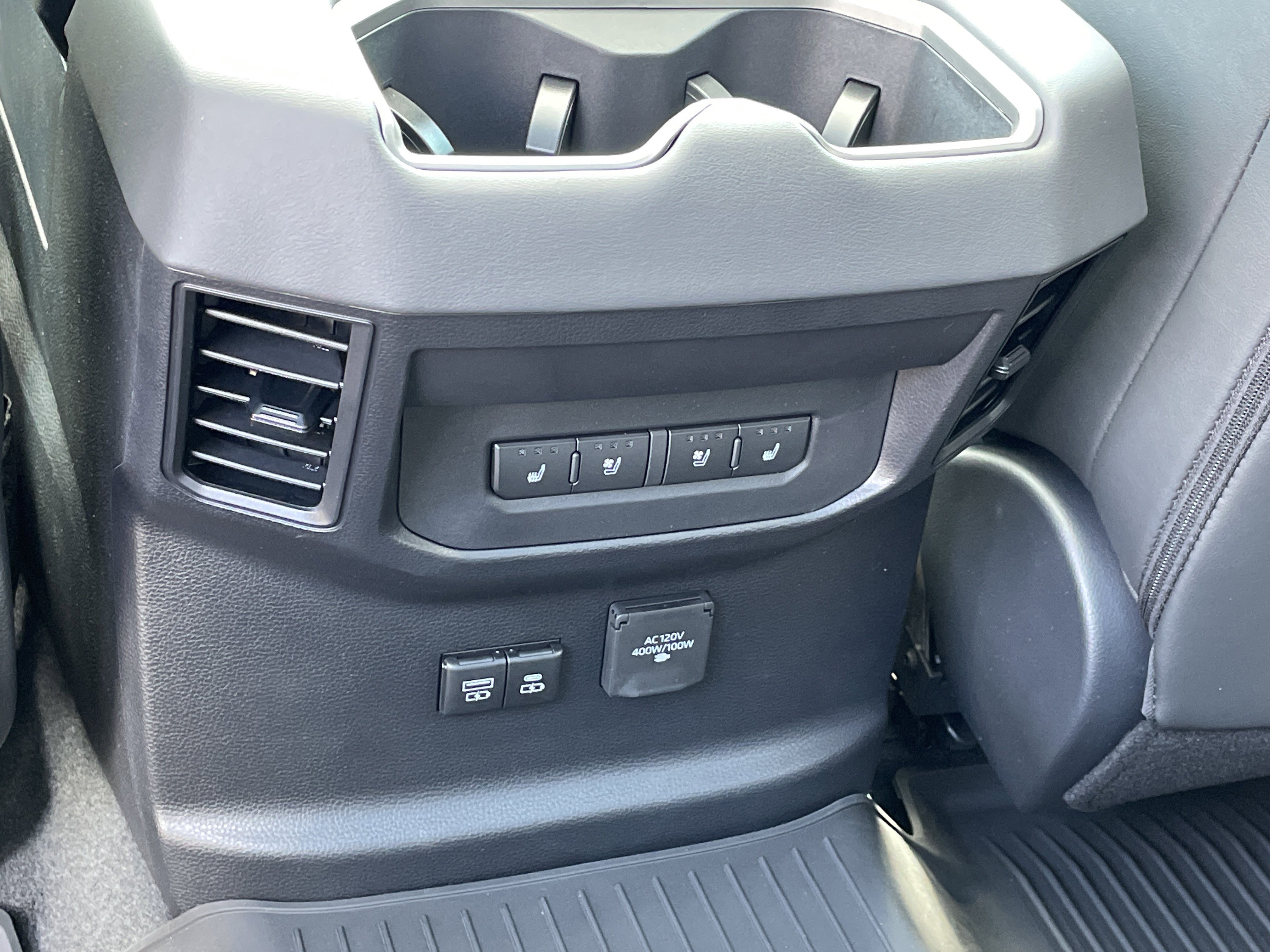 New 2026 Toyota Tundra Platinum image 16