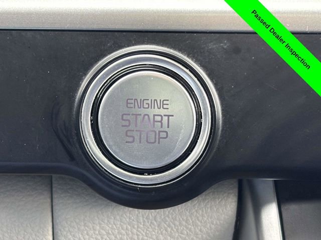 Used 2024 Kia Carnival LX image 15