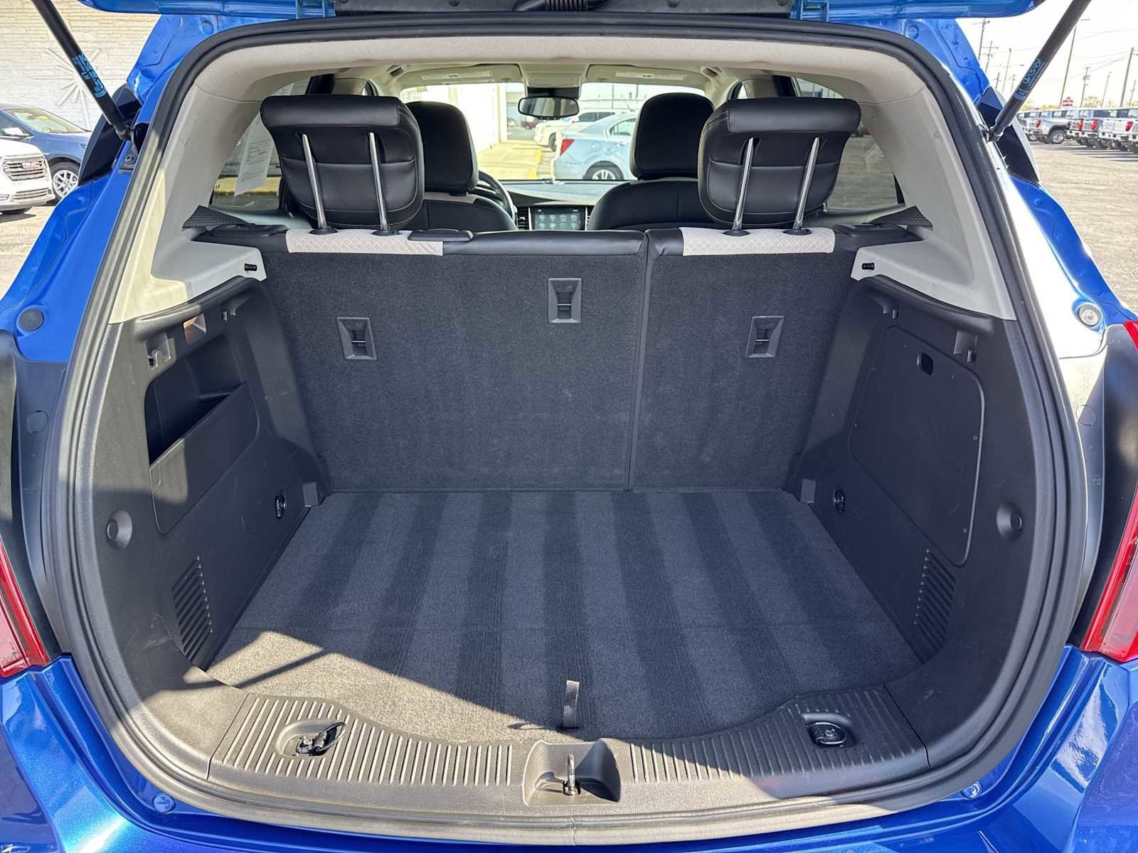 Used 2018 Buick Encore Sport Touring w/ Safety Package FWD image 19