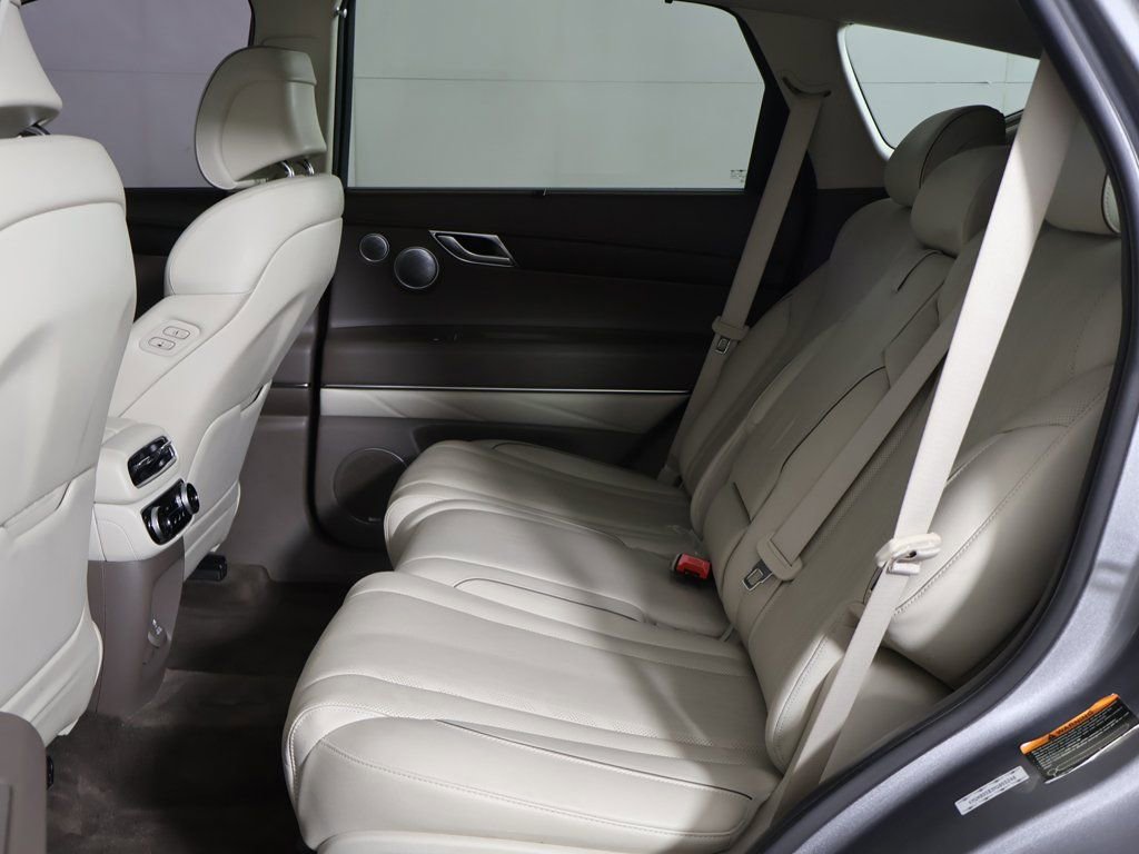 Used 2021 Genesis GV80 2.5T w/ Prestige Package 04 image 36