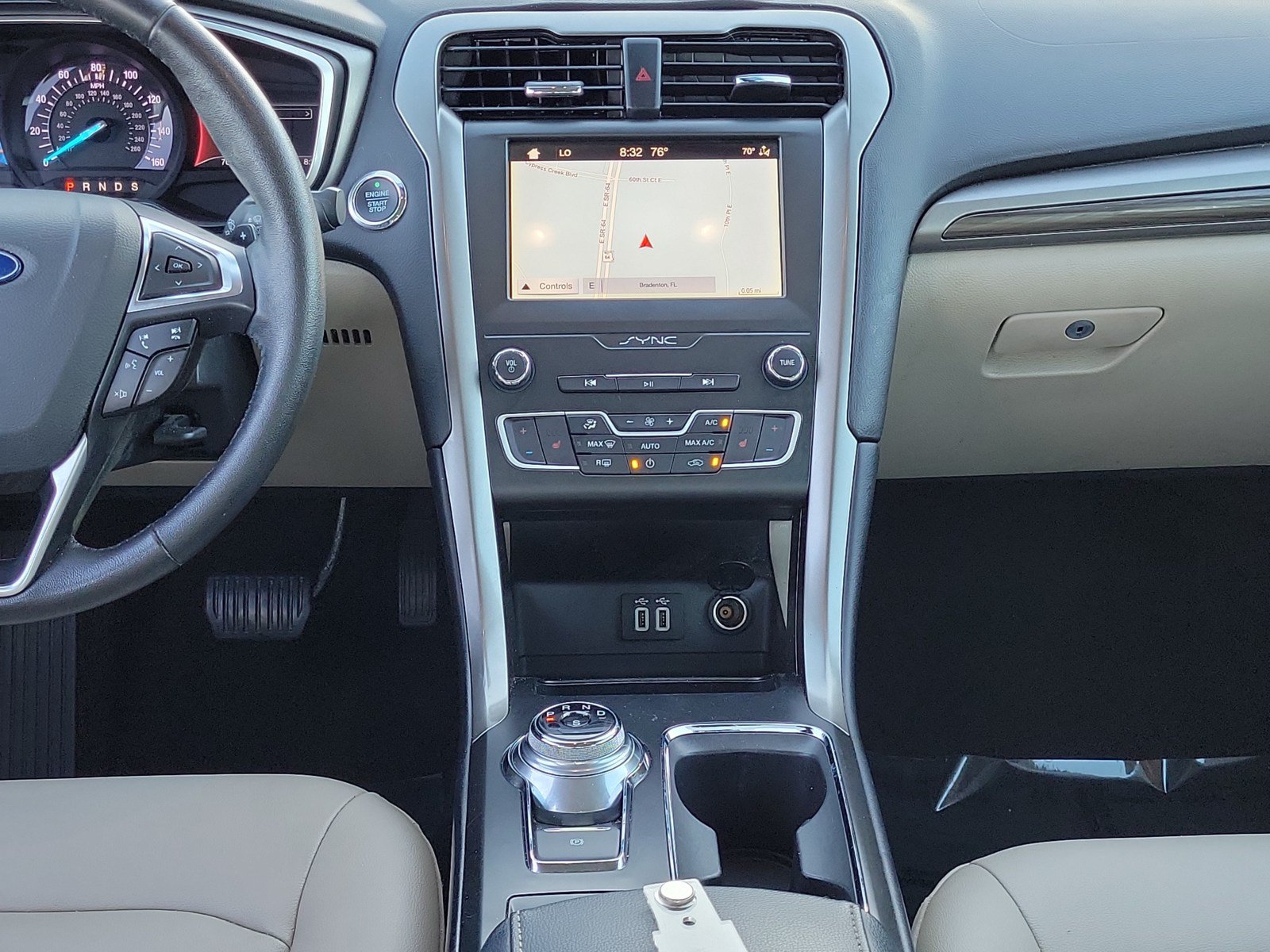 Used 2019 Ford Fusion SEL FWD image 30