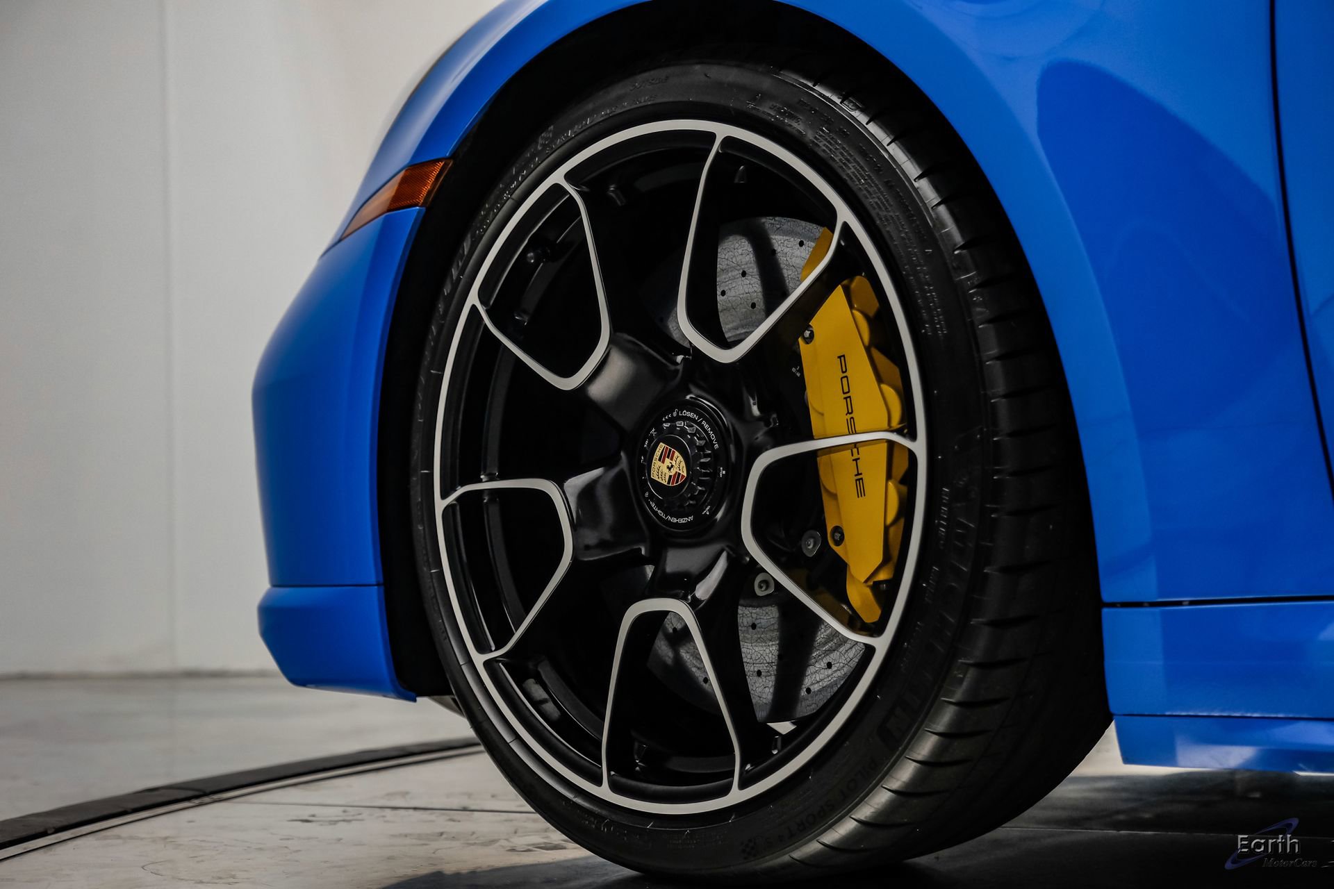 Used 2022 Porsche 911 Turbo S image 95