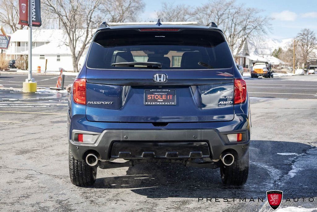 Used 2023 Honda Passport Elite image 18