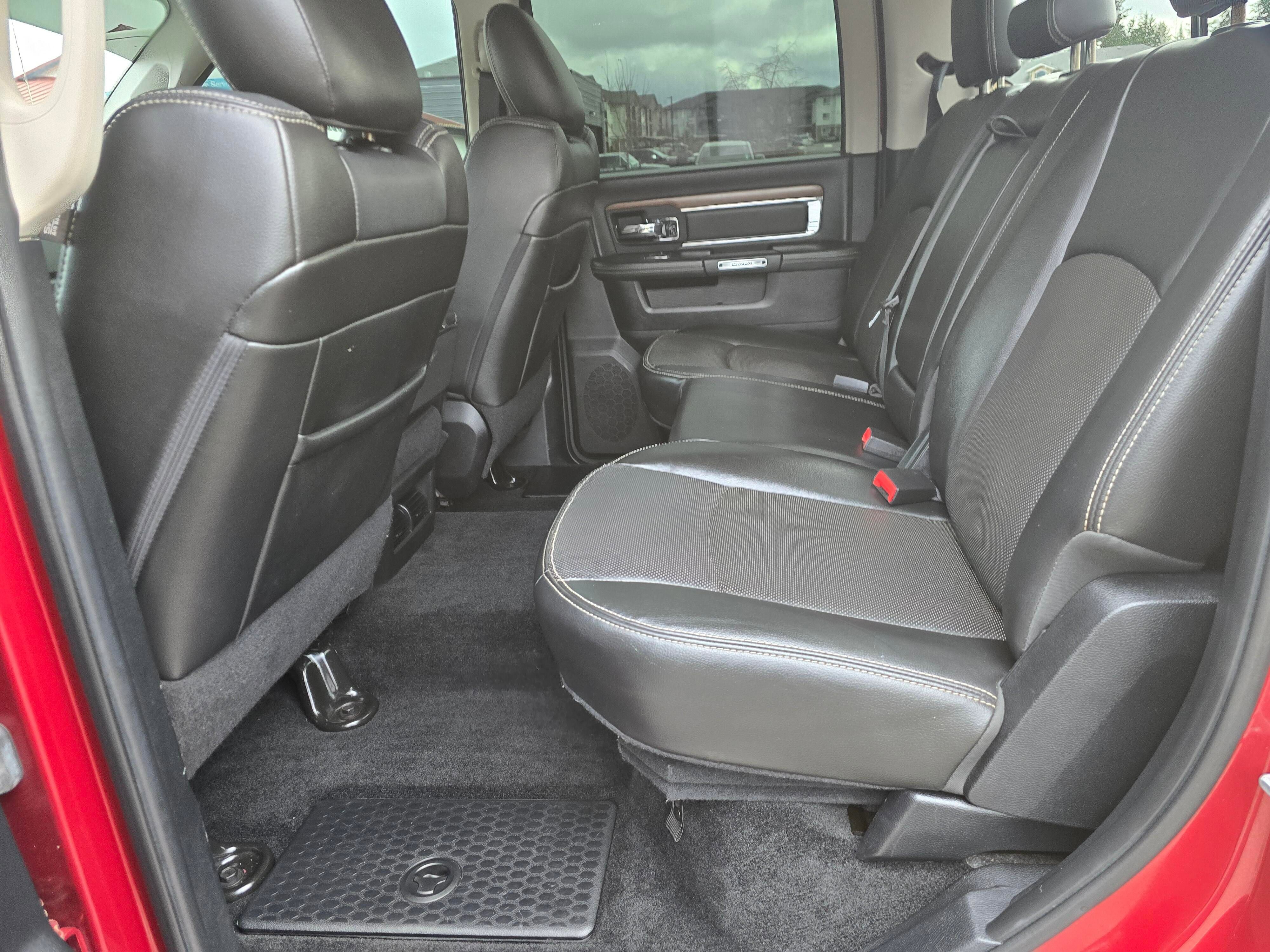 Used 2014 RAM 2500 Laramie image 28