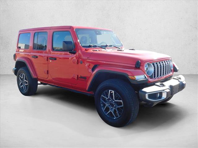 Used 2025 Jeep Wrangler Sahara image 3